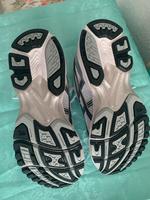 Ich biete Ihnen asics gel kayano 14 White Fjored gray Düsseldorf - Reisholz Vorschau