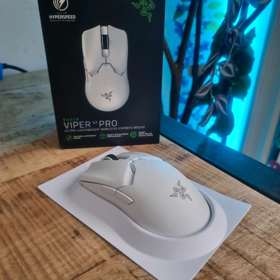 Razer Viper V2 Pro (E-Sport Maus) in Braunschweig