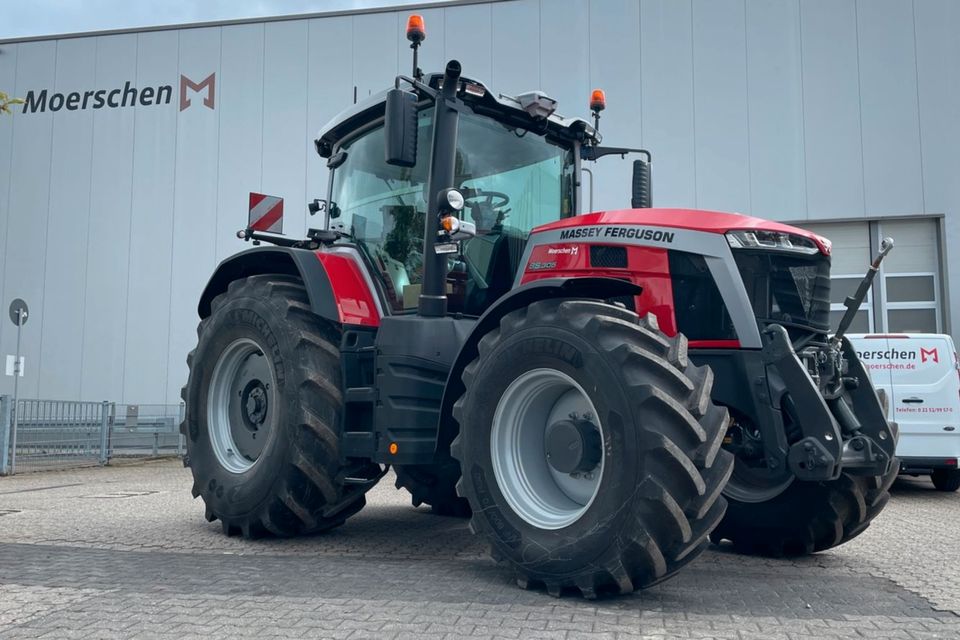 Massey Ferguson MF 8S.305 Dyna-VT stufenlos Schlepper, Traktor in Tönisvorst