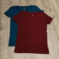 2er Basic T-Shirts XS dunkelrot & Teal blau Mecklenburg-Vorpommern - Greifswald Vorschau