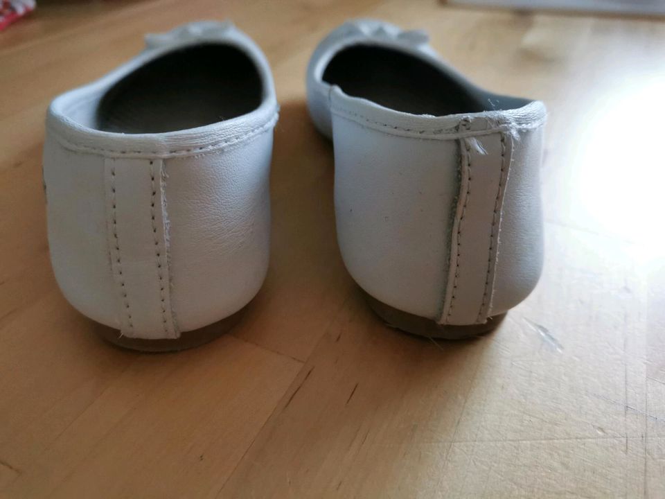 Ballerinas Flacher Schuh Gr. 30 SEHR GUTER ZUSTAND einmal getrage in Mellingen