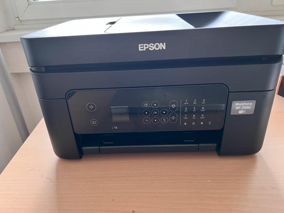Epson Tinten Farb Drucker Scanner work Force WF-2930 schwarz in Hamburg
