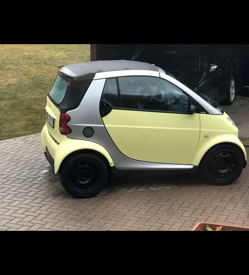 Smart Fortwo Kabrio mit neu tuv Verkauf oder tauschen in Friedrichshafen