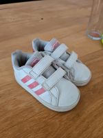 Adidas Schuhe Gr. 23 Nordrhein-Westfalen - Solingen Vorschau