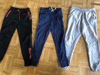 H&M Jogginghosen Jungen Gr. 140 Hosenpaket Niedersachsen - Ilsede Vorschau