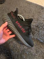Yeezy Boost 350 V2 Schwarz/Rot  Gr.43 Dresden - Südvorstadt-Ost Vorschau