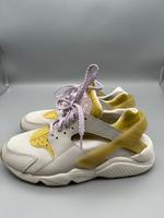 Nike Air Huarache Damenschuhe Sneaker Gr. 39 Niedersachsen - Salzgitter Vorschau