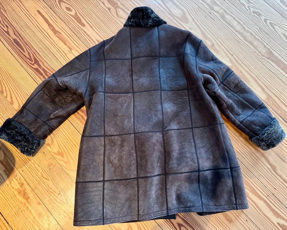 Christ Lammfell Ledermantel/ Lederjacke Damen, Gr. 42, leicht in Hamburg