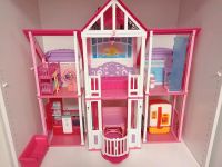 Barbie Haus mit viel Zubehör zu verkaufen Rheinland-Pfalz - Kirchheimbolanden Vorschau