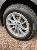 Biete Komplettsatz Winterreifen Pirelli auf Original BMW-Alufelge Niedersachsen - Langenhagen Vorschau