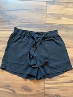 Kurze Hose, schwarz ⚜️Stradivarius⚜️ Größe S Saarland - St. Wendel Vorschau