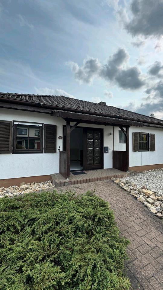 Einfamilienhaus  mit 4 Zimmer zu vermieten
