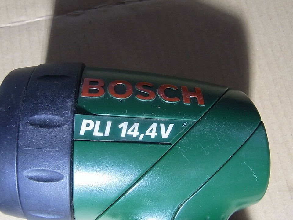 BOSCH Professional Akku-Schrauber Schlagschrauber Handlampe Akkus in Remscheid