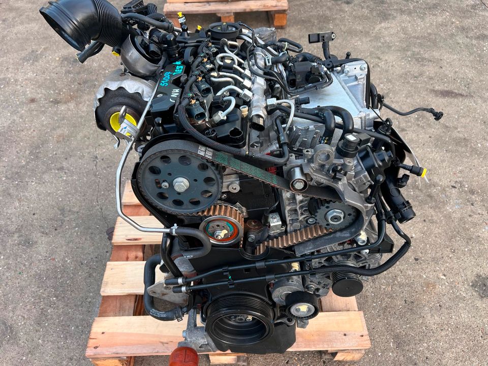 Motor CNH 51.007 2.0TDI Mit Anbauteile Audi A4 A5 A6 Q5 in Braunschweig