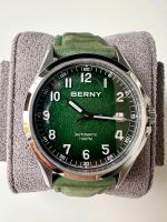 Grüne Berny Dresswatch in 38mm mit Glasboden zu verkaufen München - Schwanthalerhöhe Vorschau