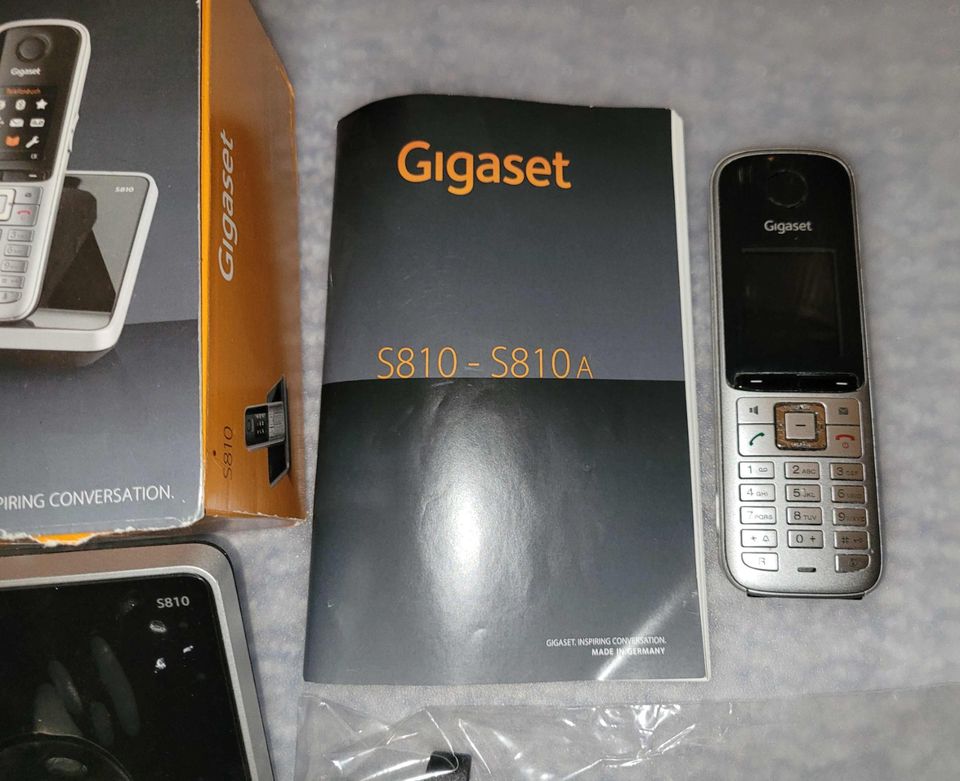 Gigaset S810 mit Basisstation Ladeschale OVP Telefon defekt in Schwanewede