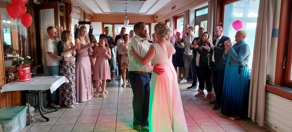 Dj.Roland für Ihre Hochzeit Geburtstag Jubiläen 2024 /25 in Minden