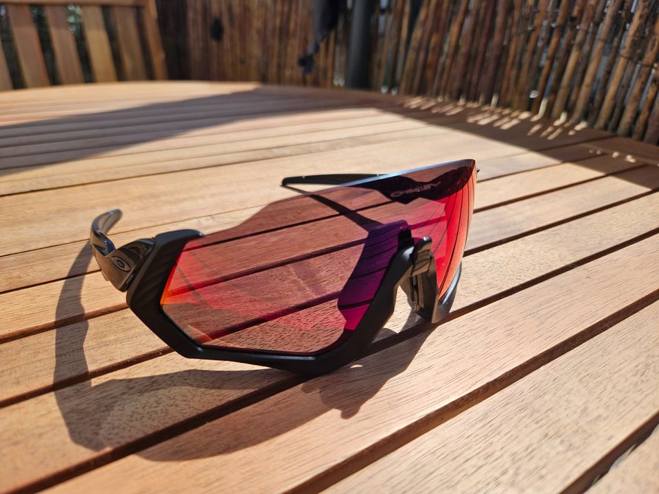 Oakley Flight Jacket PRIZM in Berlin