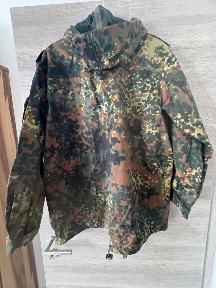 Bundeswehr Feldjacke in Frechen