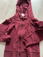 Kapuzenjacke Sweatjacke Bordeaux dunkelrot 128 sehr gut Nordrhein-Westfalen - Bad Berleburg Vorschau