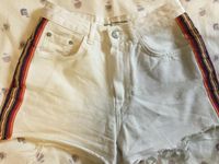 Stradivarius Shorts kurze Hose Jeans Super High Rise Gr. 36 Bayern - Leinach Vorschau