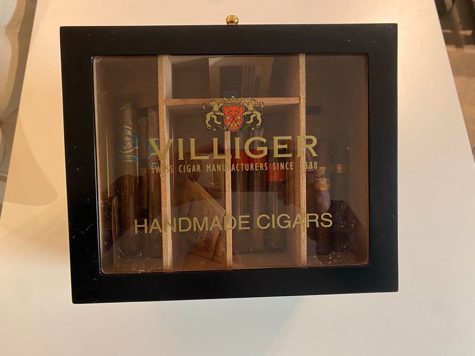 Humidor Dominico (mit Unterbau) in Aue