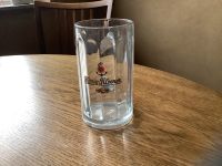 König Pilsener Bierglas, Bierkrug aus Glas Schleswig-Holstein - Lütjenburg Vorschau