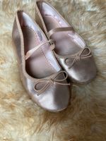 Ballerinas rosé metallic H&M Gr. 32 Bayern - Möhrendorf Vorschau