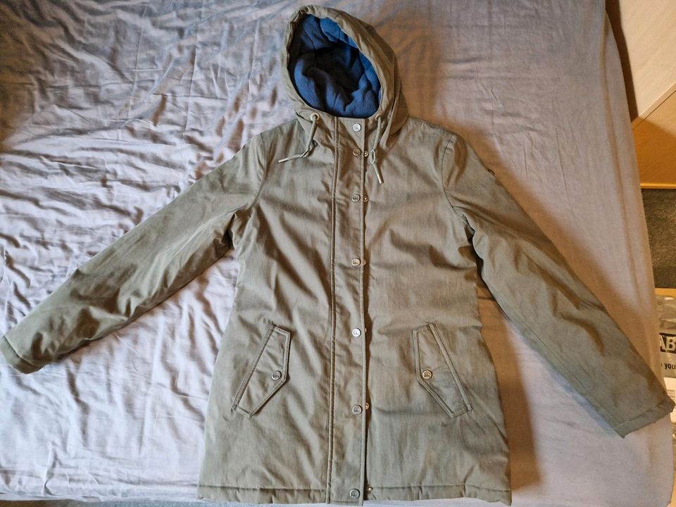 DreiMaster Winterjacke Gr. M Damen oliv grün neu Mantel Wasserfes in Bielefeld