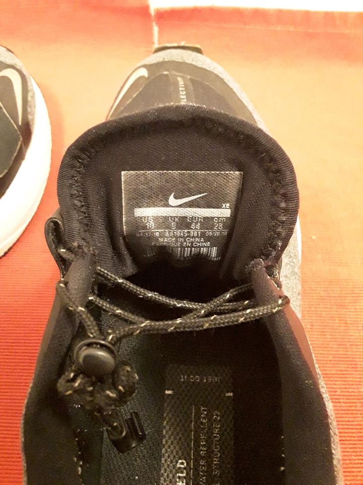 Schuhe für Männer Nike Run Untility.Gr 44 in Bremen