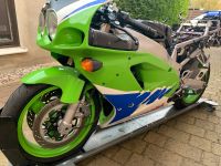 Kawasaki ZXR 750 L + 2 Ersatzteilspendern Brandenburg - Fehrbellin Vorschau