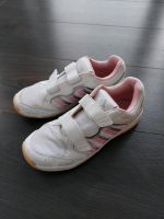 Neuwertige Adidas Mädchen Schuhe Gr. 35 weiß/rosa Niedersachsen - Oldenburg Vorschau