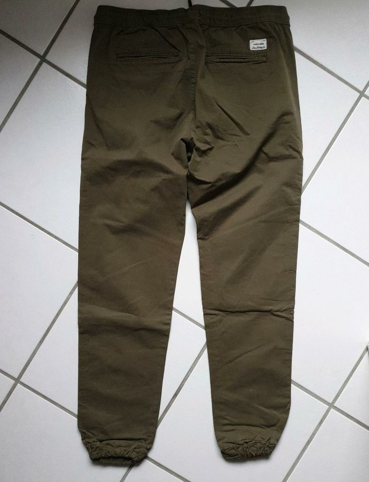 Hose Jack & Jones khaki Gr. 29/32 in Wettlingen