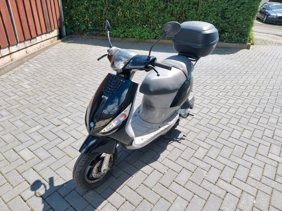 Piaggio ZIP Roller 50ccm 4 Takt in Steffenberg