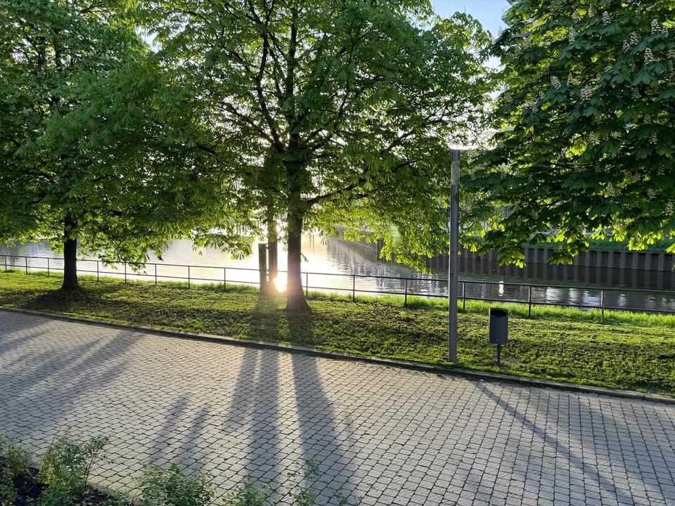 Stadt, Land, Fluss: möbliertes Wohnen am Wasser in Oldenburg in Oldenburg