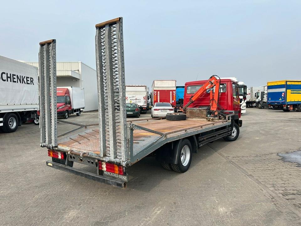 Mercedes-Benz 811*Kran*Rampen*TÜV*1.Hand*Reifen neu*Rostfrei in Großschirma