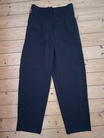 H&M Stoff Hose 32 / 34 schwarz breit Niedersachsen - Braunschweig Vorschau