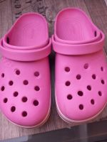 Crocs J3 Gr. 34/35 rosa pink Mädchen Gartenschuhe Badeschuhe Niedersachsen - Celle Vorschau