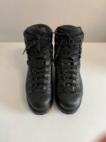 Hanwag Herren Wanderschuhe Stiefel Boots zwiegenäht Größe 45 Nordrhein-Westfalen - Mülheim (Ruhr) Vorschau