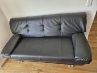 Kunstleder Couch Sofa schwarz top modern Ottomane Füße silber Bayern - Neumarkt i.d.OPf. Vorschau