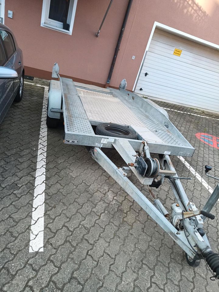 Autoanhänger kein TÜV in Erlangen