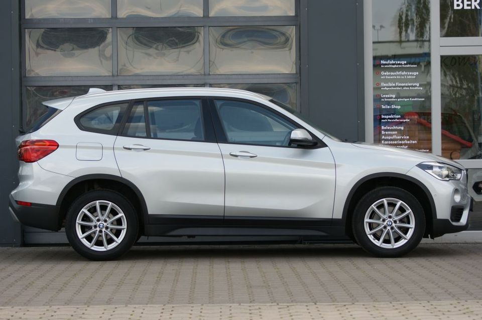 BMW X1 sDrive18d Aut.LED NAVI PDC Sitzheizung in Wallenhorst