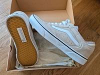Vans Rowley Classic Moss grey True white 42 Nordrhein-Westfalen - Hürth Vorschau
