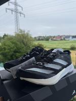 Adidas Adios 8 für Damen Größe 40 / Neu Kr. Dachau - Odelzhausen Vorschau