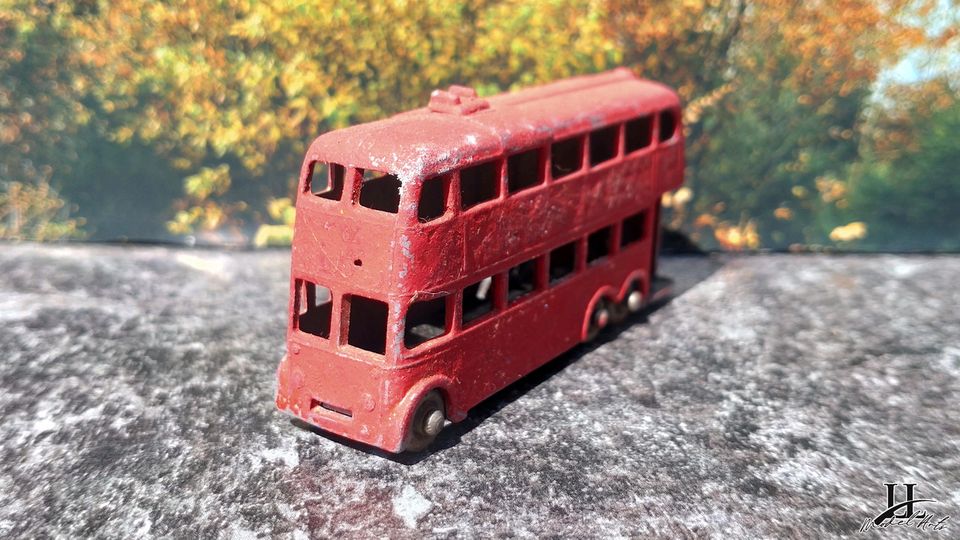 MATCHBOX Lesney London Trolley Bus N° 56 in Alzenau