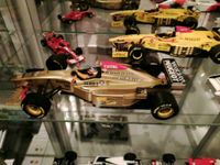 F1 Formel 1 1:18  3. Teil Sammlung Neuzustand Vitrine Preise VB Baden-Württemberg - Lenningen Vorschau