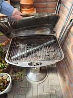 Edelstahl Säulengrill Holzkohle Nordrhein-Westfalen - Bocholt Vorschau