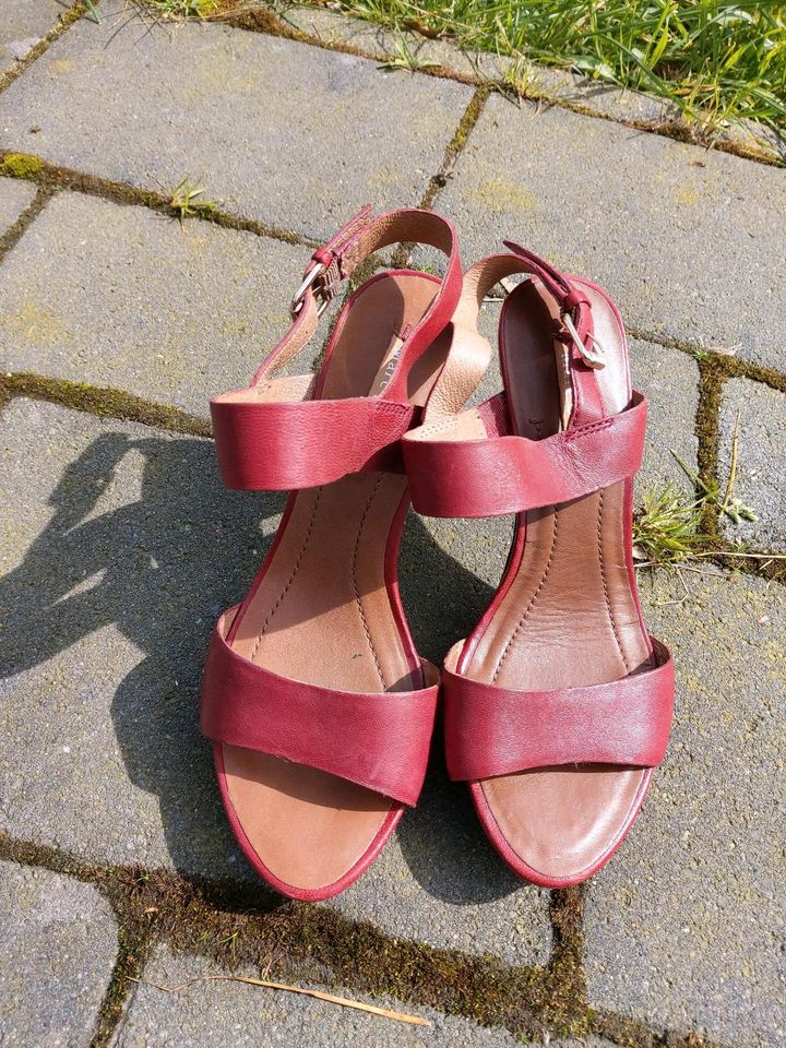 Marc O 'Polo Sandalen Neuwertig 37 in Marl