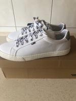Tommy Hilfinger Schuhe Gr 38 neu mit Karton Hessen - Hanau Vorschau