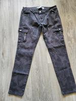 Graue Camouflage Hose Dortmund - Eving Vorschau